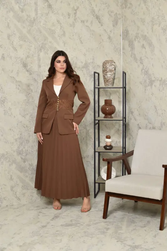 Brown Two Pieces Outfits Jacket  and Skirt R0526-07
